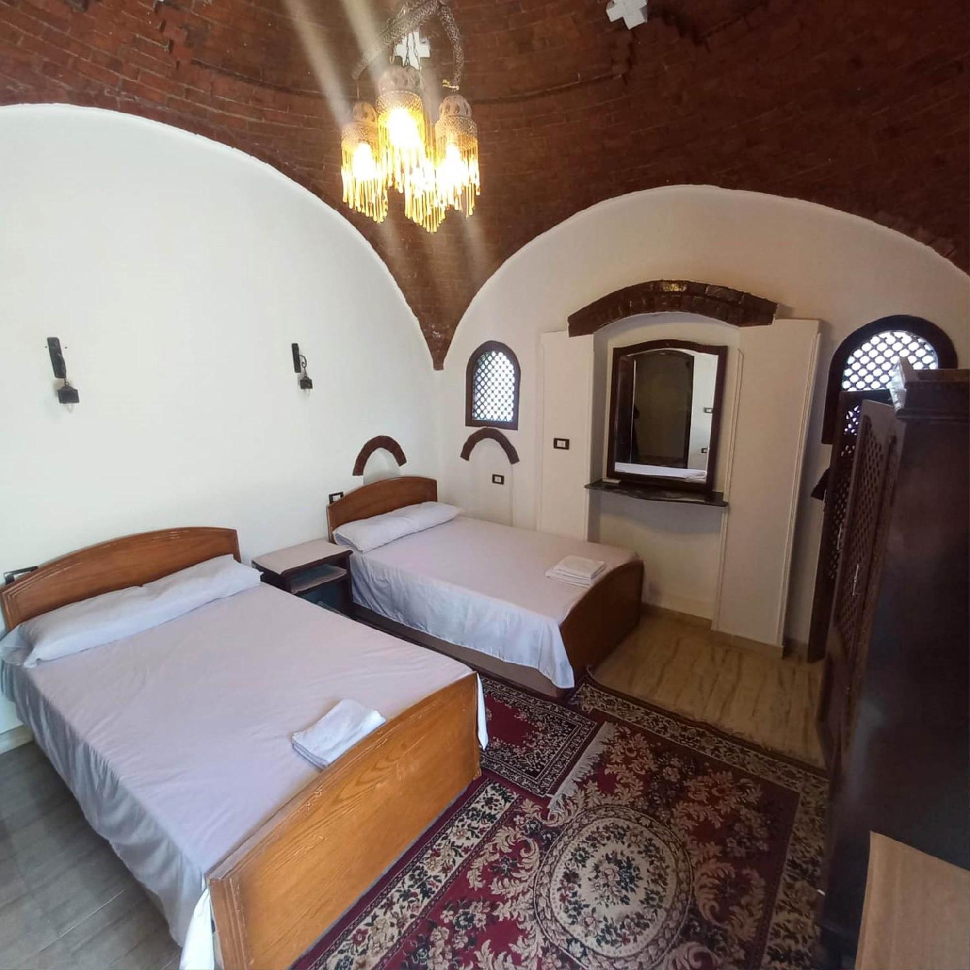 Villa Giulio Luxor Guest House Exterior photo