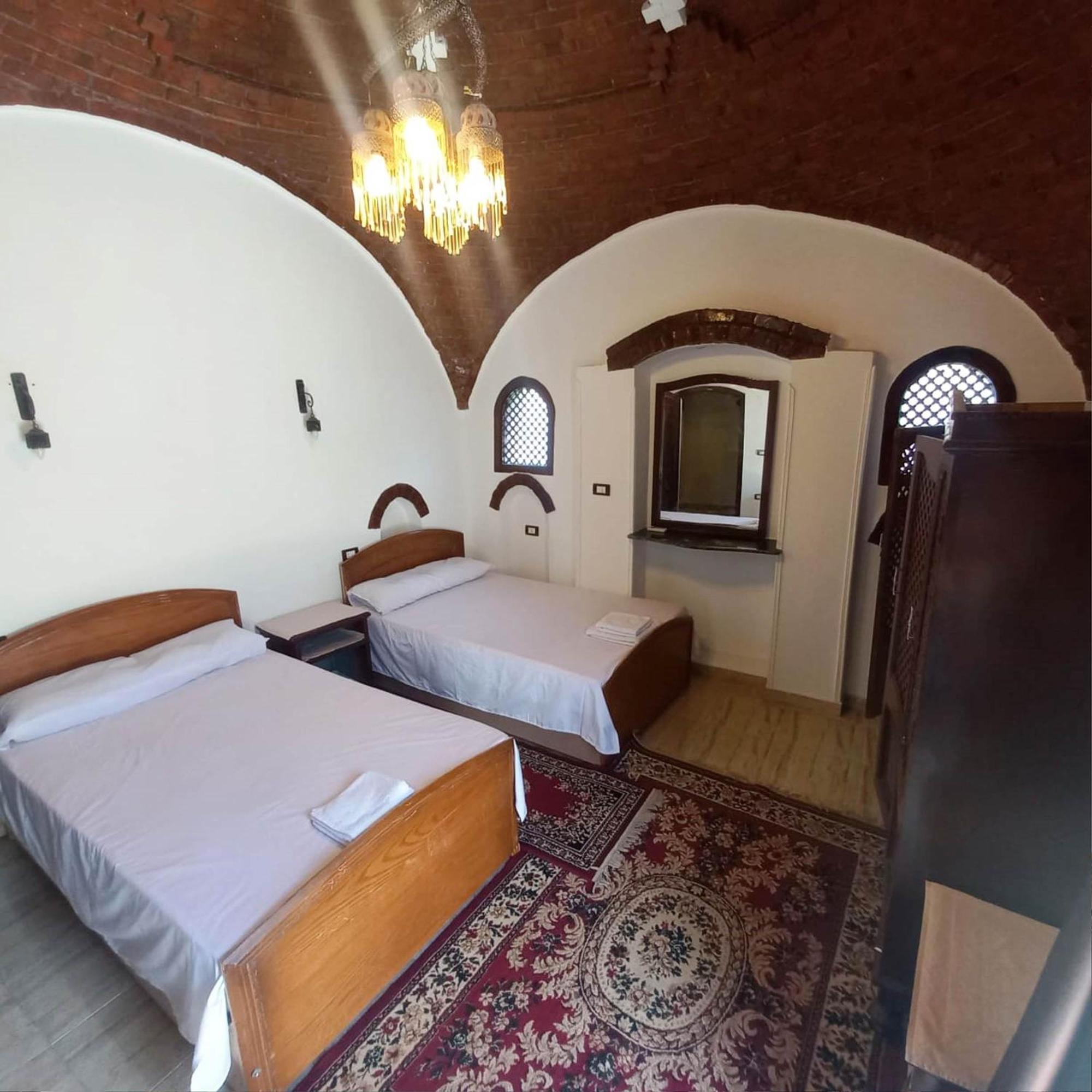 Villa Giulio Luxor Guest House Exterior photo